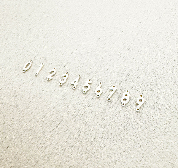 silver number connector
