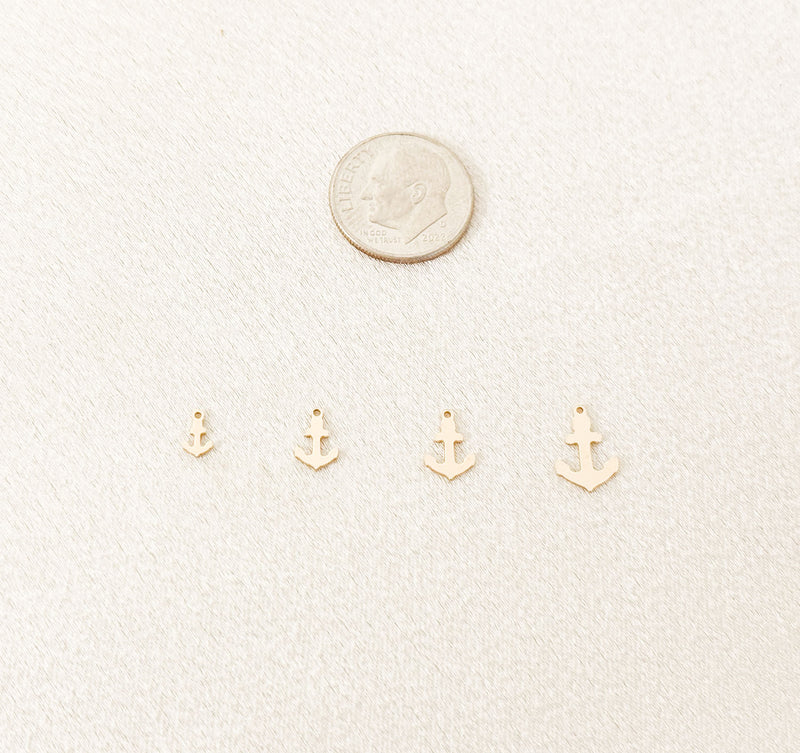 anchor charm size comparison