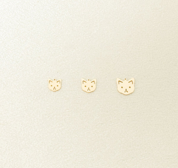 cat head with face charm