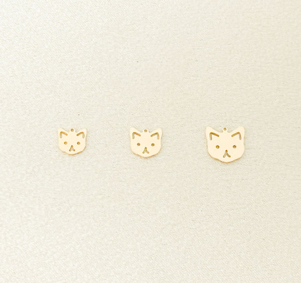 cat head with face charm