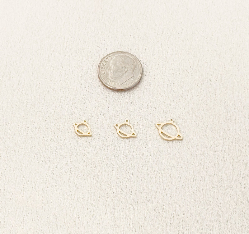 planet charm size comparison