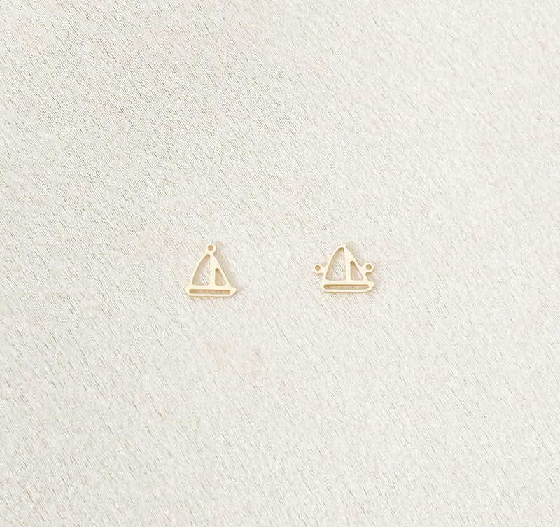 sailboat charm