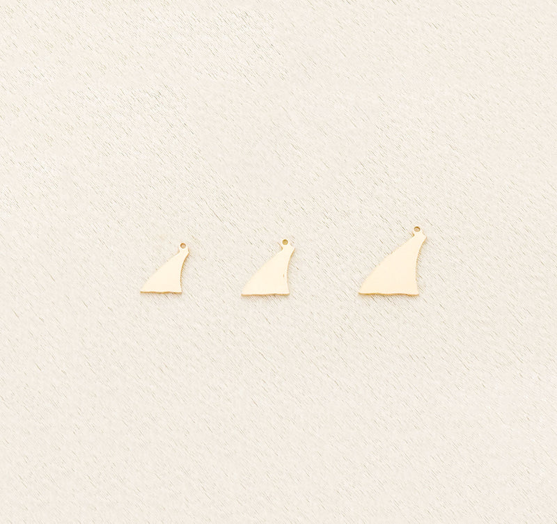 shark fin charm