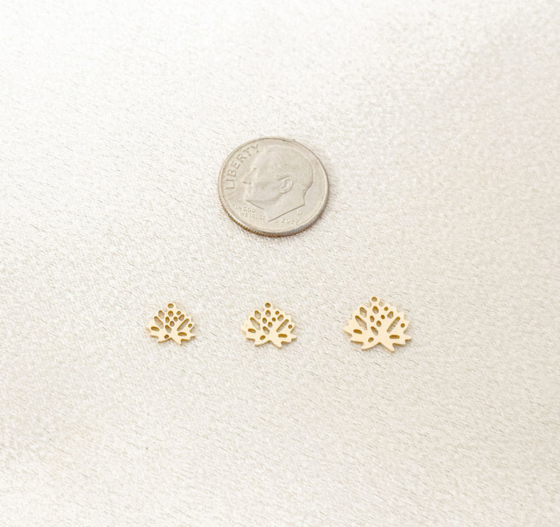 water lily charm size comparison