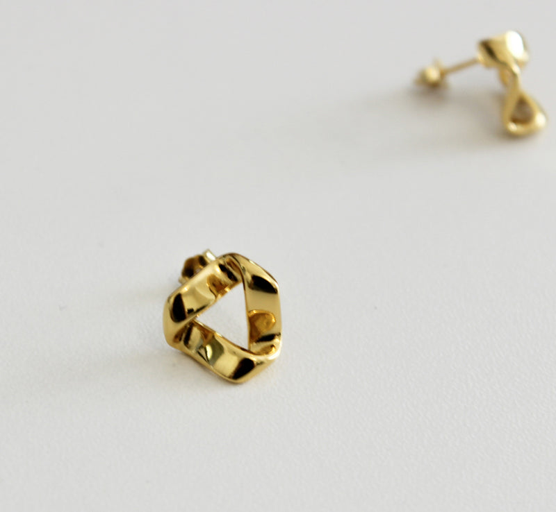 gold twisted triangle studs