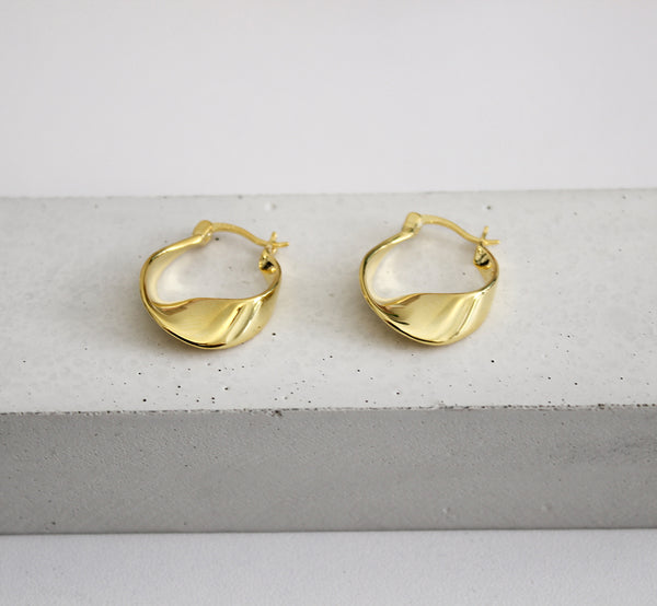 twisted hoop earrings