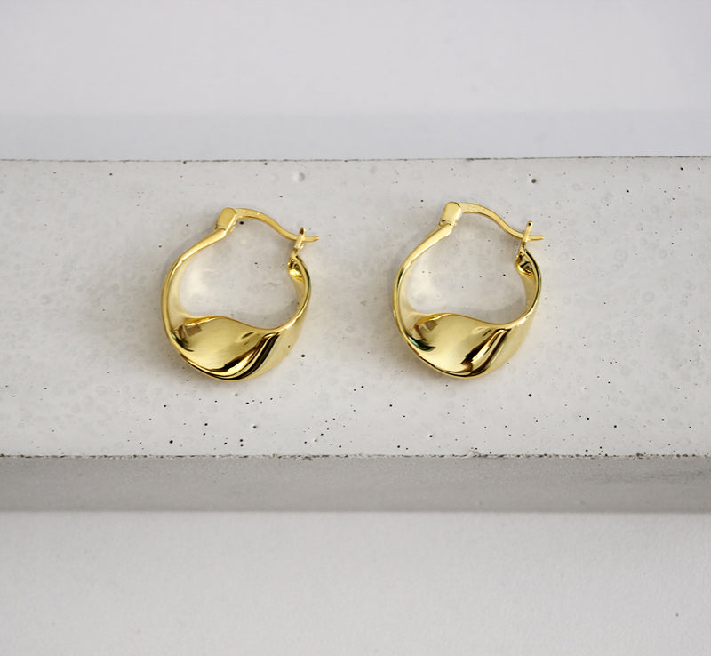 gold hoop earrings