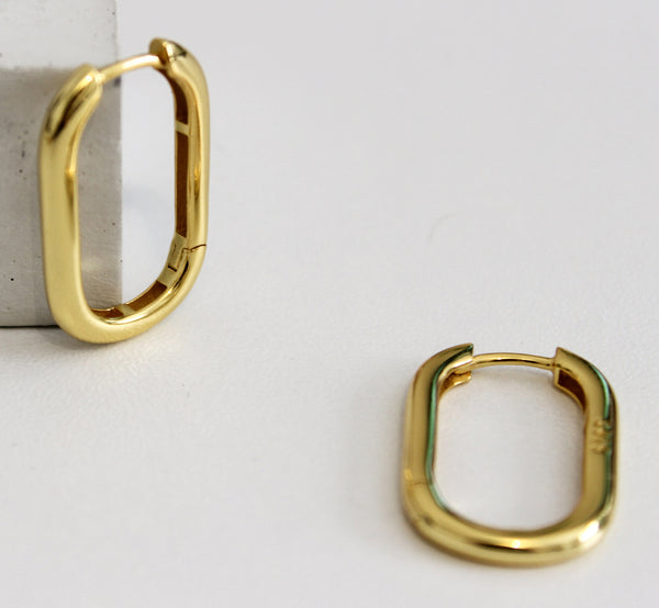 gold chunky oval hoops