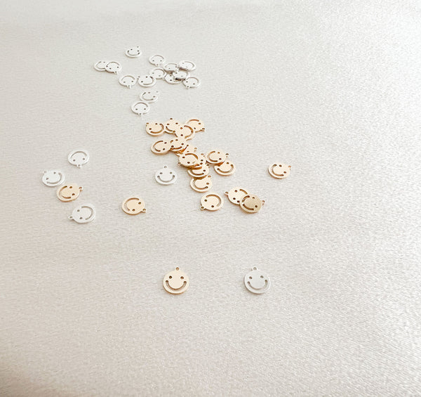 1 PC Bag of 7.5 mm 14K Gold Filled Flower Connector Charm with 2 mm Bezel (GFP100133)